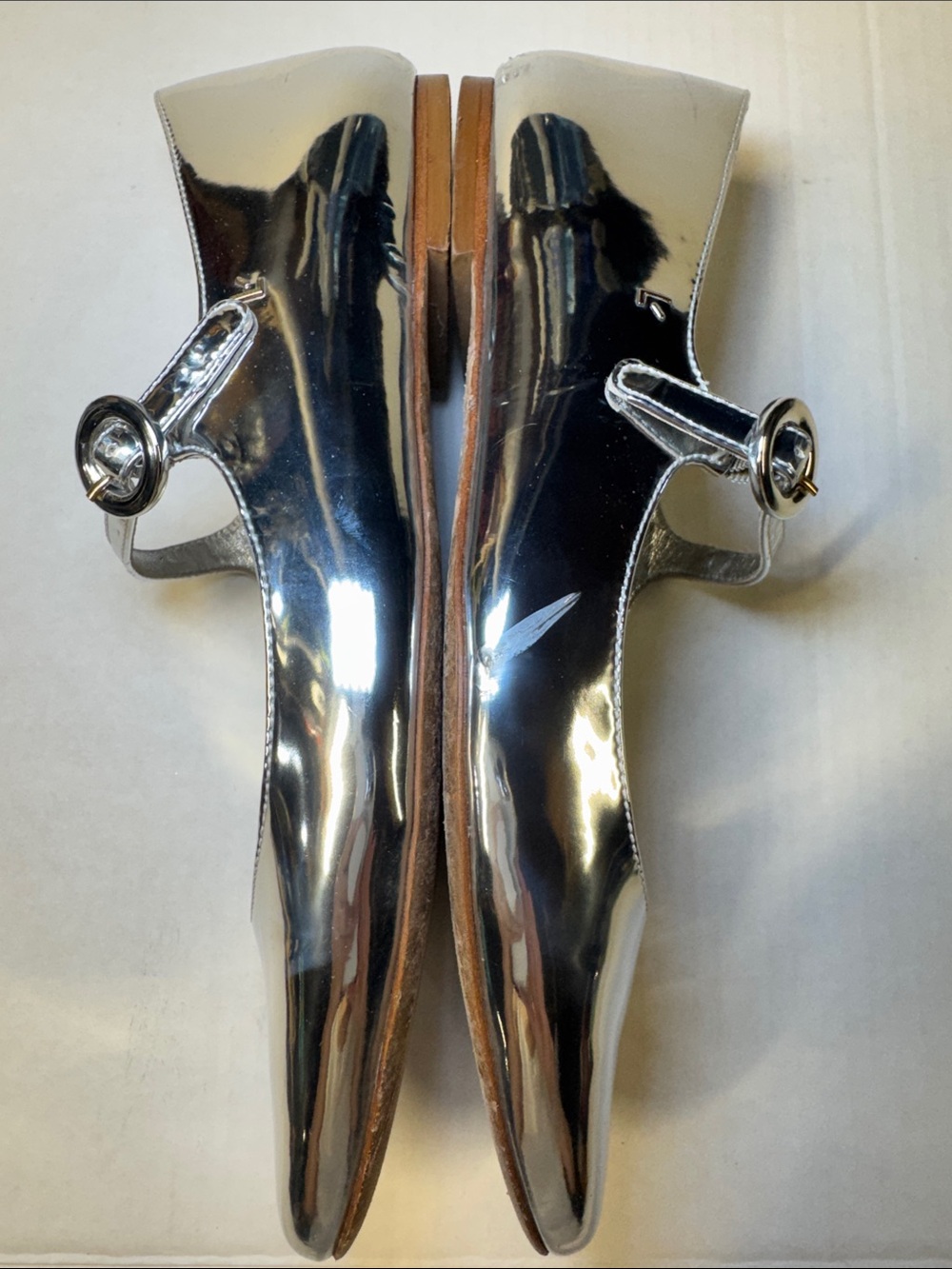 Larroude Blair Silver Mary Jane’s Ballet Flats Silver Mirror Size 8 Used - Picture 12 of 17